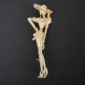 Source Unknown Gold-tone Fashion Lady Brooch